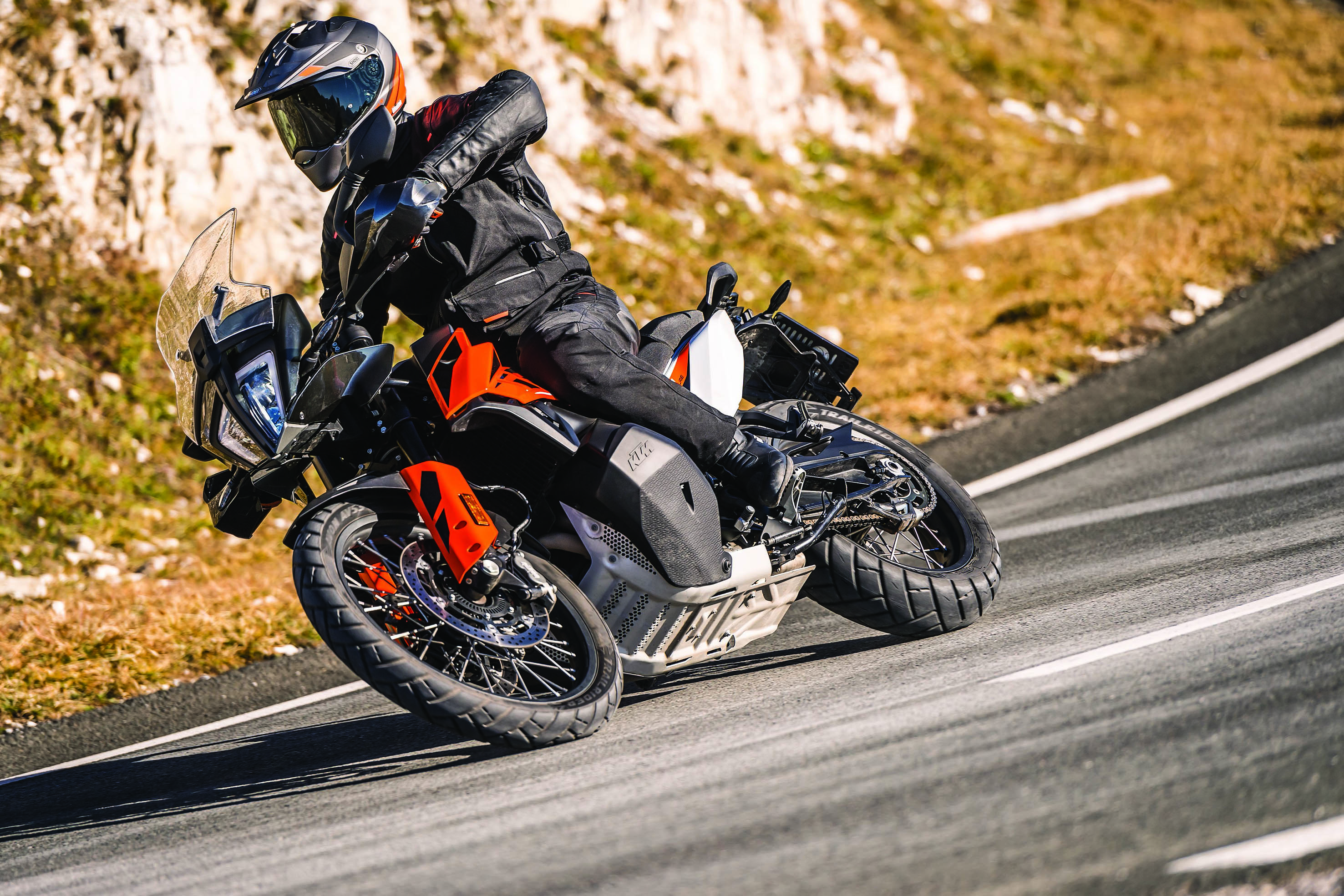 ktm-take-ride-la-forma-m-s-sencilla-de-hacerte-con-una-ktm-en